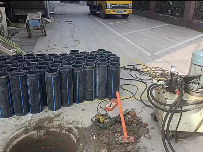 滨湖PE置换管厂家 DN315置换管 非开挖管短管置换